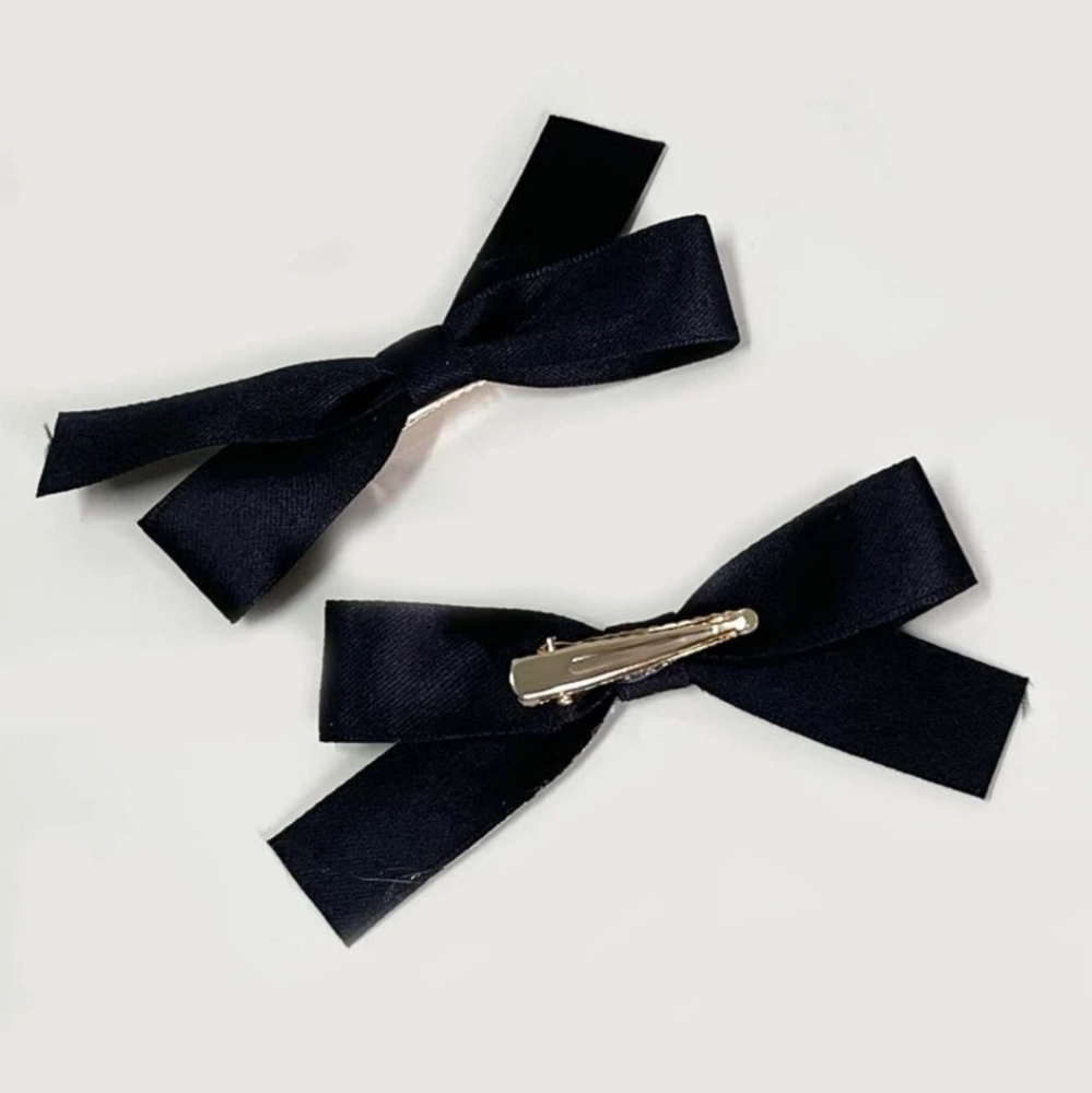 *Clark* Hair Bow Clips - Picture 3 of 3